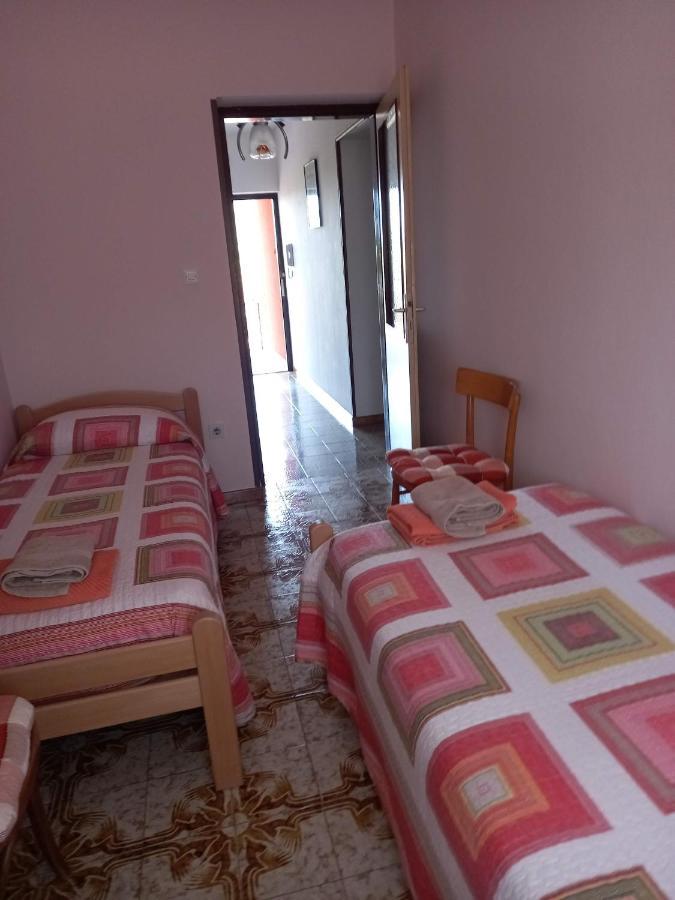 Apartment Parenzana Bibali 65 A 52460-Buje Luaran gambar