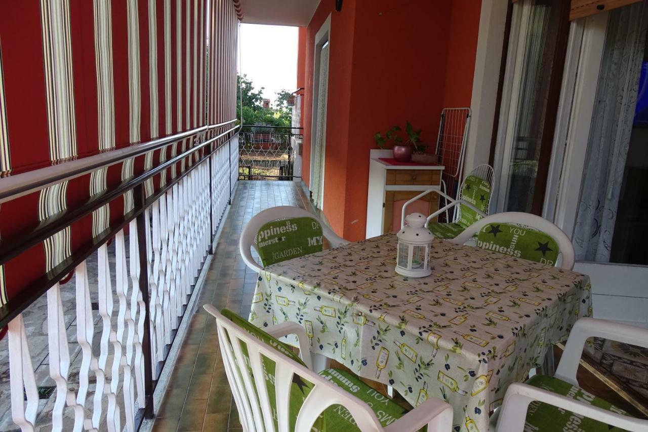 Apartment Parenzana Bibali 65 A 52460-Buje Luaran gambar