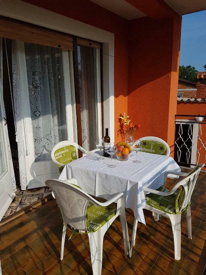 Apartment Parenzana Bibali 65 A 52460-Buje Luaran gambar